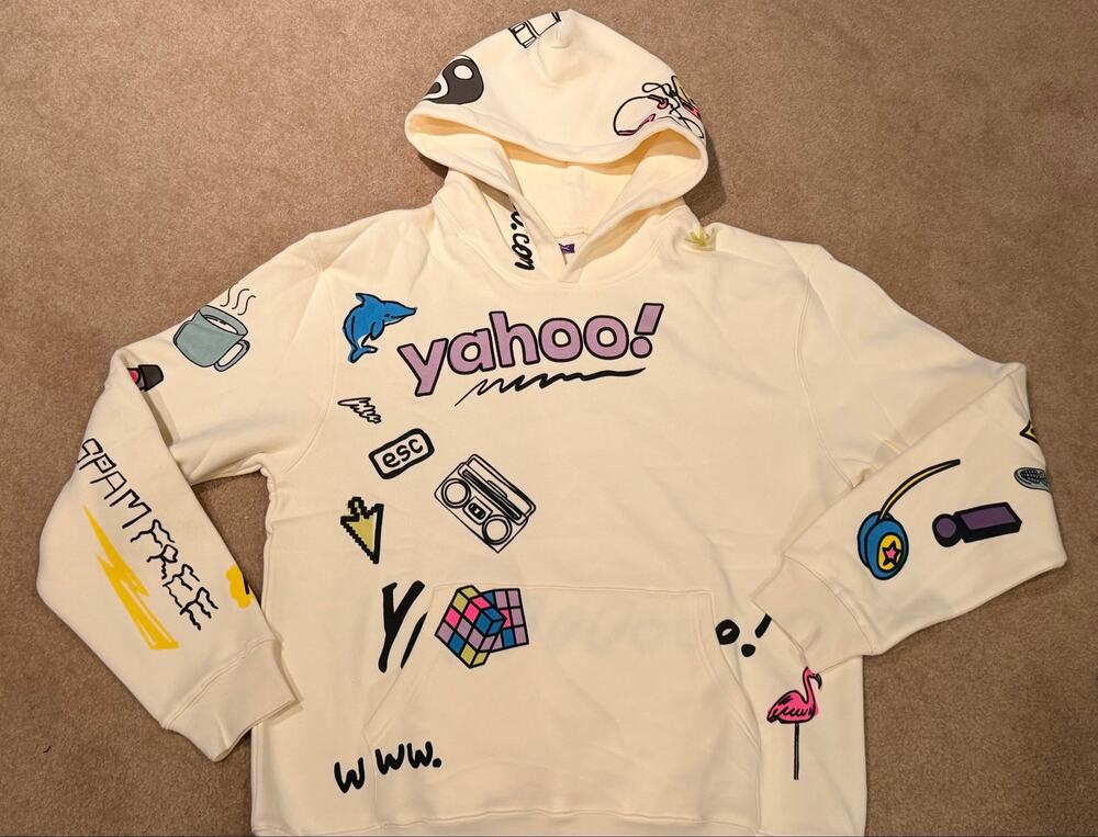 Yahoo! Hoodie Sweatshirt Cream Off White Vintage 90s Doodles Print Unisex Size S